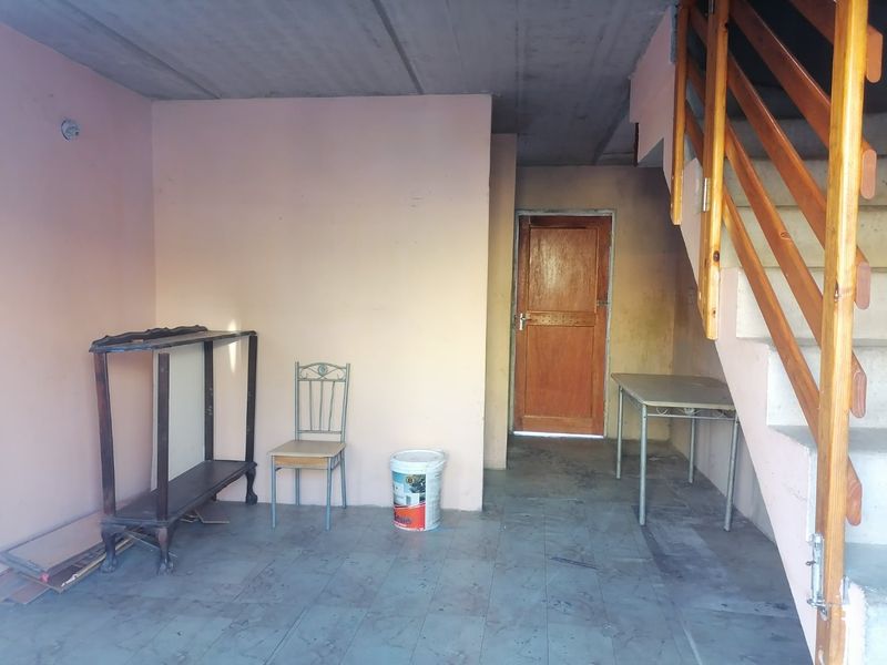 2 Bedroom Maisonette for sale in Forest Village - Photo 1