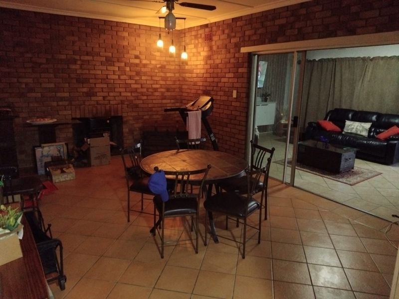 Family Home in Safe Lourenspark Oasis - Photo 6