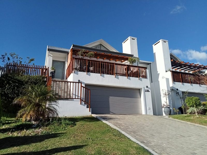 3-Bedroom Retreat -Secure Estate Living - Photo 1