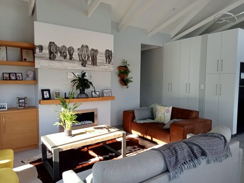 3-Bedroom Retreat -Secure Estate Living - Photo 6
