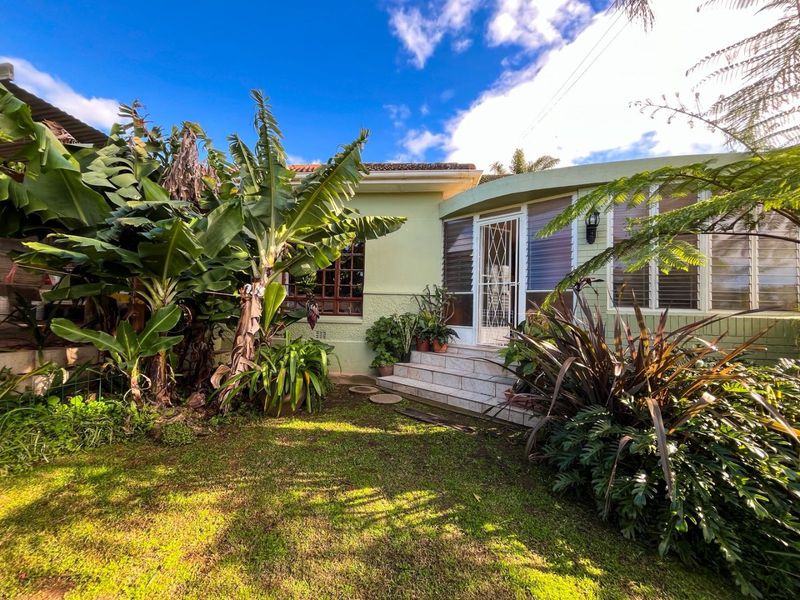 Spacious Family Home with Income-Generating Flatlet & Fantastic Entertainment Area - Photo 1