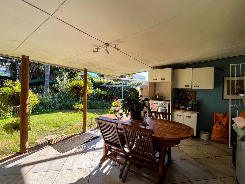 Spacious Family Home with Income-Generating Flatlet & Fantastic Entertainment Area - Photo 10