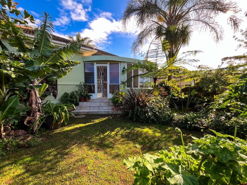 Spacious Family Home with Income-Generating Flatlet & Fantastic Entertainment Area - Photo 2