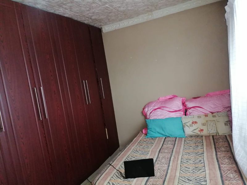 Spacious 3-Bedroom Family Home in KaMagugu - Photo 5