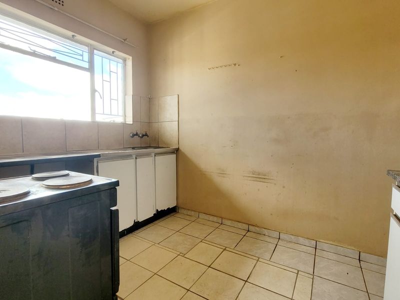 Comfortable two-bedroom apartment in the heart of Three Rivers - Photo 10