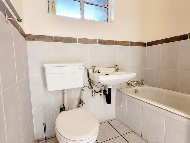 Comfortable two-bedroom apartment in the heart of Three Rivers - Photo 4
