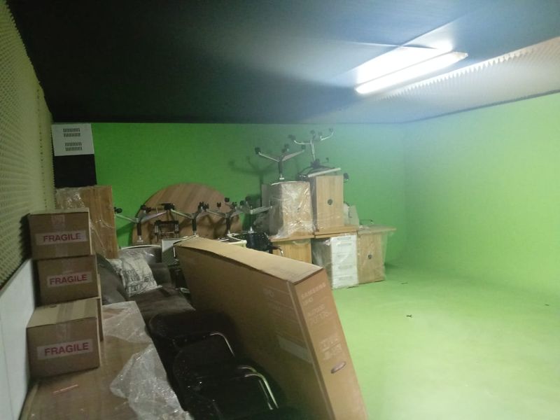 Prime Woodmead Factory Office with Secure Grounds - Photo 9