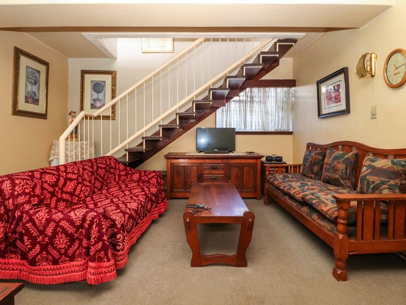 DUPLEX APARTMENT WITH PRIVATE GARDEN - Photo 7