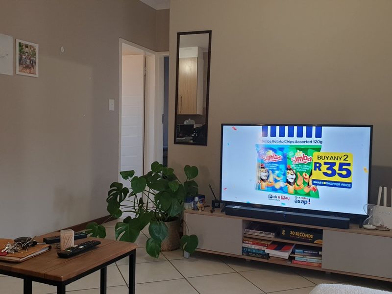 Contemporary 2-Bedroom Apartment in Monavoni, Centurion - Photo 2