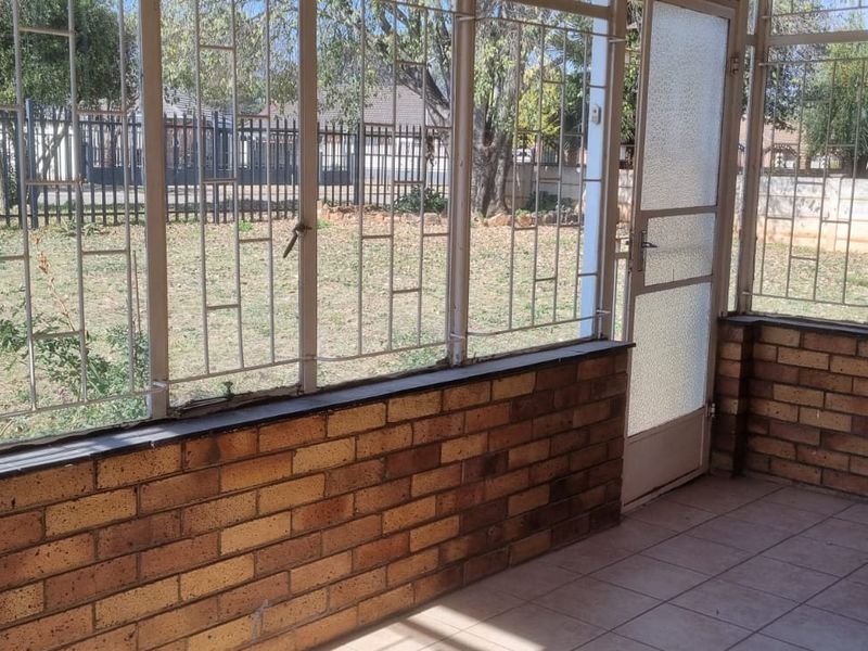 3 Bedroom House for Sale in Stilfontein - Photo 8