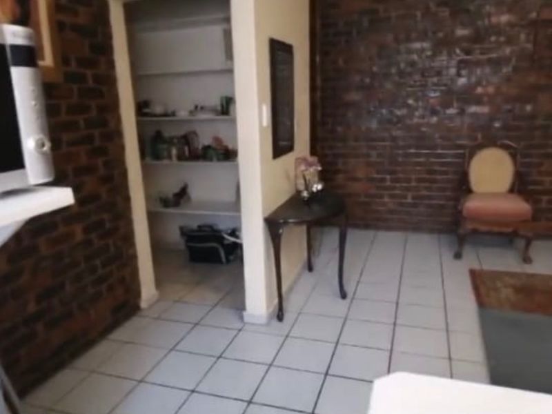 Lovely 1-Bedroom Flat to Rent   Looking for a quiet, secure place to call home? This neat and well-maintained one-bedroom flat is perfect for a single working professional.  Property Features Spacious 1 bedroom 1 bathroom Gas stove Gas geyser Very safe and secure property Well-maintained and move-in ready  Please Note Single person only No pets No children  Enjoy comfortable, low-maintenance living in a peaceful and secure environment.  Contact me today to arrange a viewing – this lovely flat won’t be available for long - Photo 7