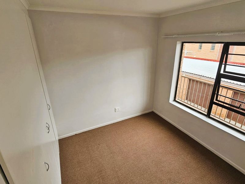 TWO BED RENTAL IN GEORGE EAST, GEORGE - Photo 7