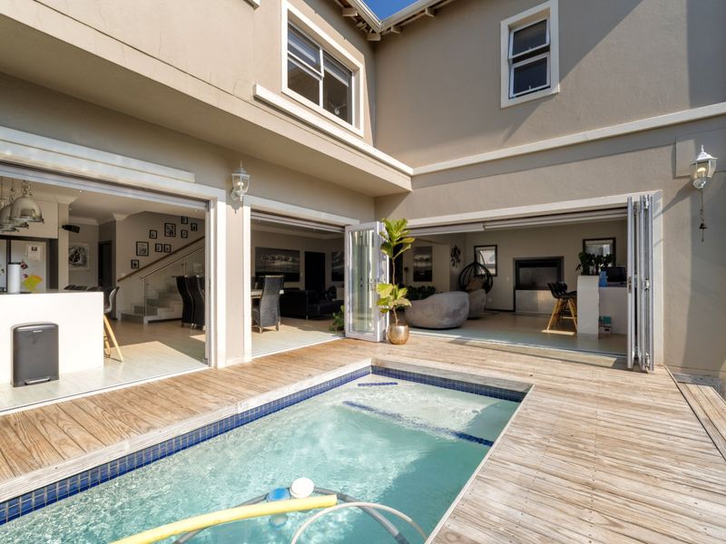 NO TRANSFER COSTS! Open-Plan Living - 4 Beds -3 Baths -Entertainers Home - Photo 4