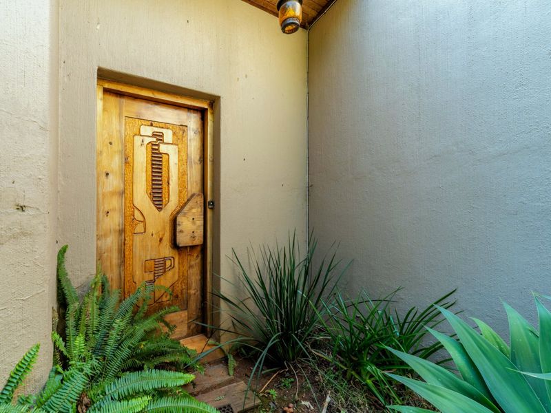 A Sanctuary of Elegance and Tranquility – Spacious 3-Bedroom Family Home to Rent in Prestigious Fairland - Photo 8