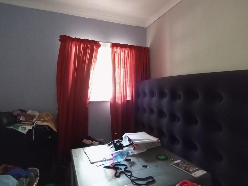 2 Bedroom Apartment with Garage in Parkland Complex - Photo 10