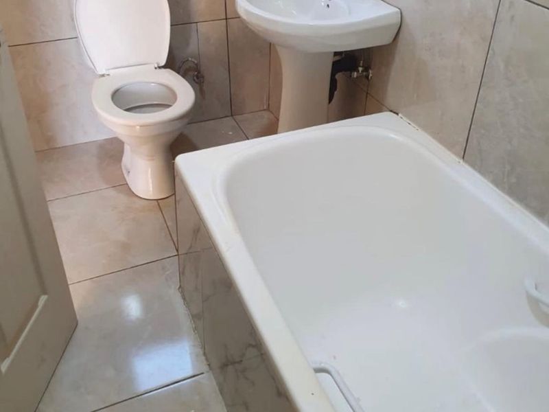 8 bedroom house for sale in Pretoria Gardens  - Photo 10