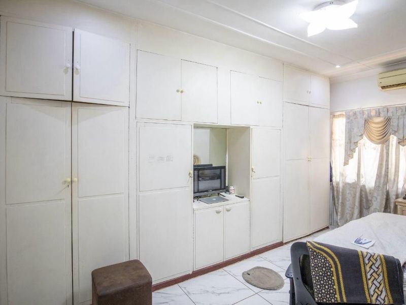 8 bedroom house for sale in Pretoria Gardens  - Photo 7