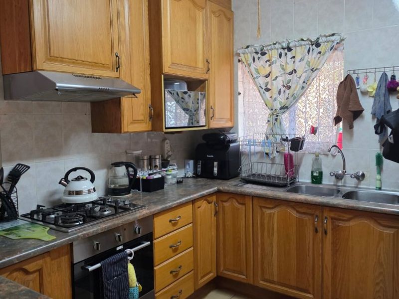 Perfect family home for sale - Photo 3