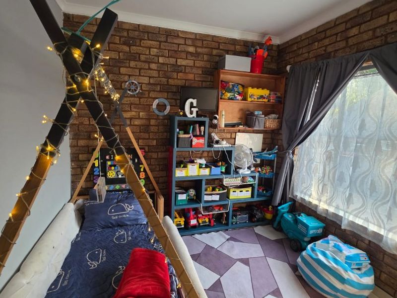 Perfect family home for sale - Photo 8