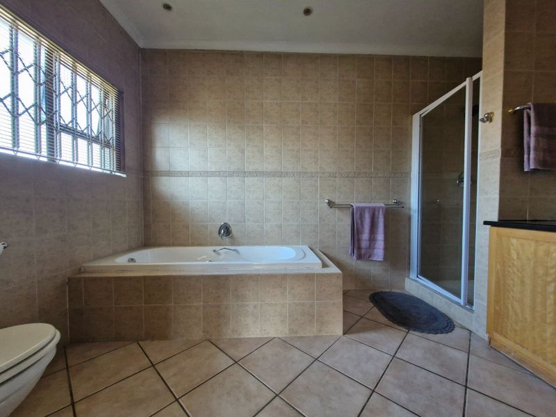 MODERN 3 BEDROOM HOME FOR SALE IN BARTLETT, BOKSBURG - Photo 9