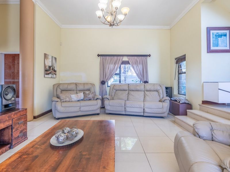 Exceptional Family Home with Panoramic Views in Sought-After West Beach - Photo 7