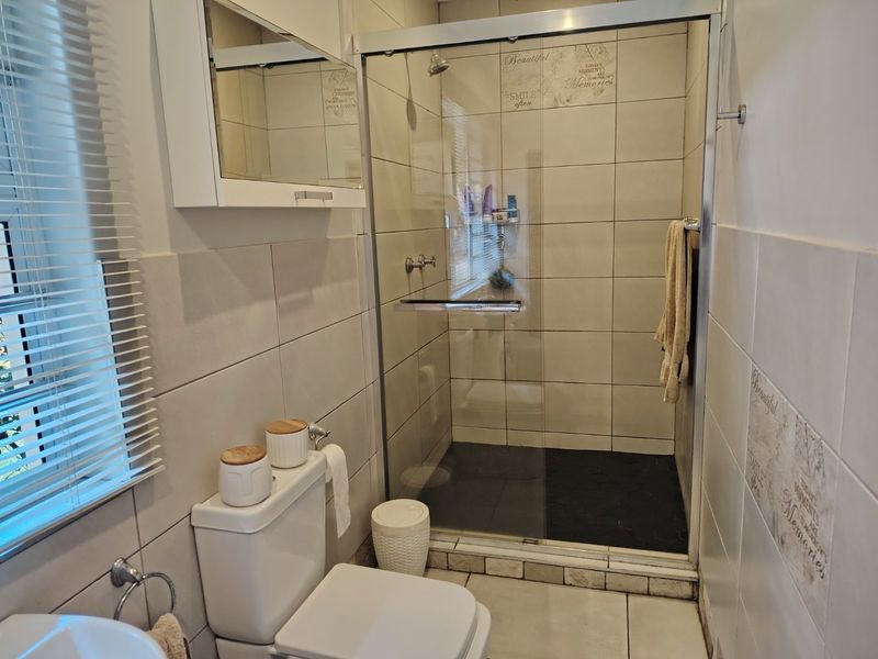 Stylish 1-Bedroom Cottage To Rent in Everton, Kloof - Photo 8