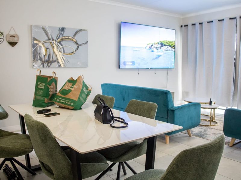 BRIGHT THREE BEDROOMS AND TWO BATHROOMS flat in Blyde Riverwalk Estate - Photo 6