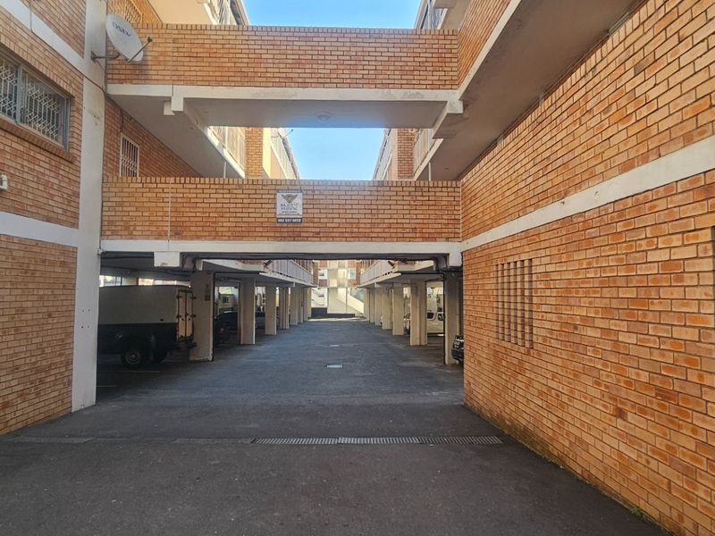 Overport Apartment - Photo 2