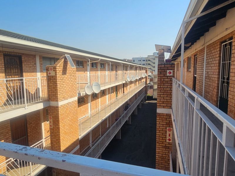 Overport Apartment - Photo 4