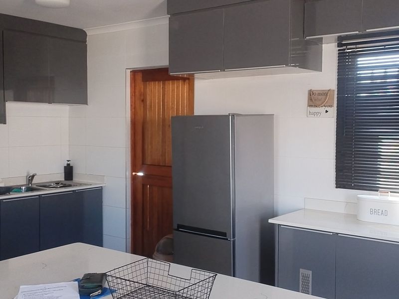3 Bedroom house available - Photo 9