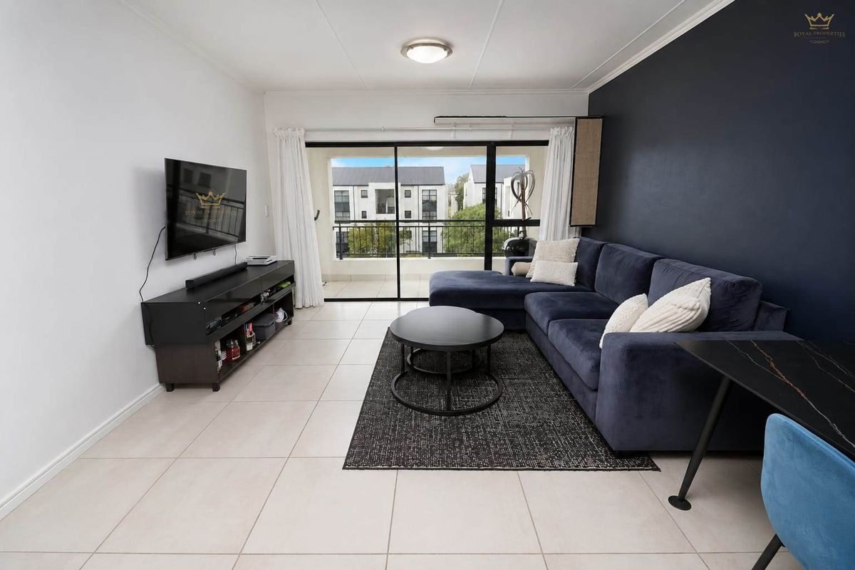 North Facing Two Bedroom Apartment in the Middle of De Velde - Photo 4
