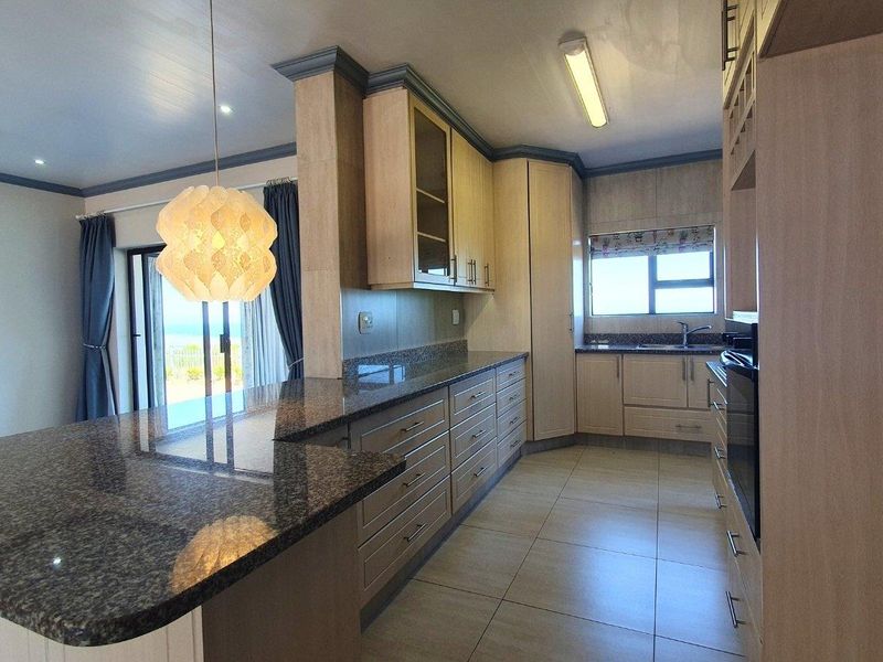 Tranquil Coastal Retreat with Lifestyle Benefits - Photo 5