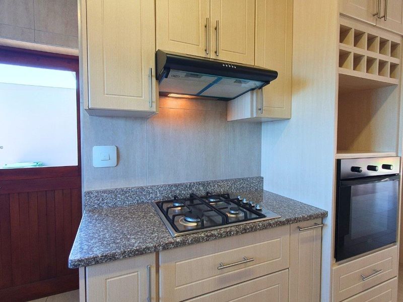 Tranquil Coastal Retreat with Lifestyle Benefits - Photo 8