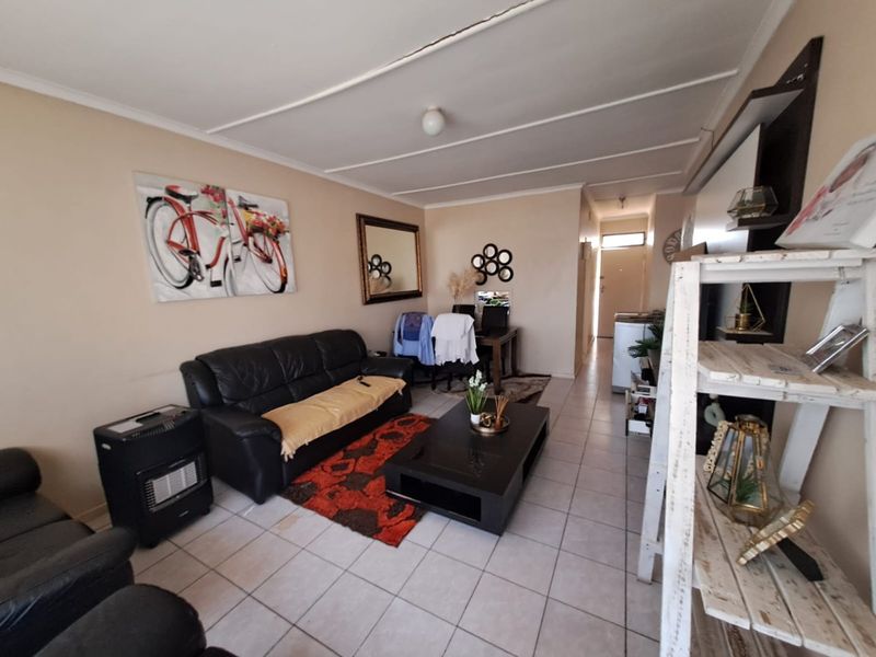 Apartment in Vanderbijlpark - Photo 8