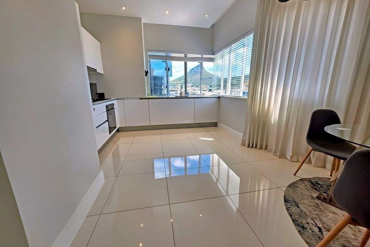 Stunning Furnished 2 Bed 2 Bath at The Pullman — Lion's Head & Ocean Views - Photo 5