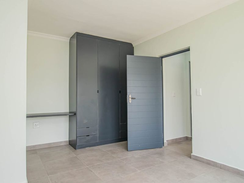 RENTAL HOUSE IN LA CAMARGUE  COUNTRY ESTATE - Photo 9