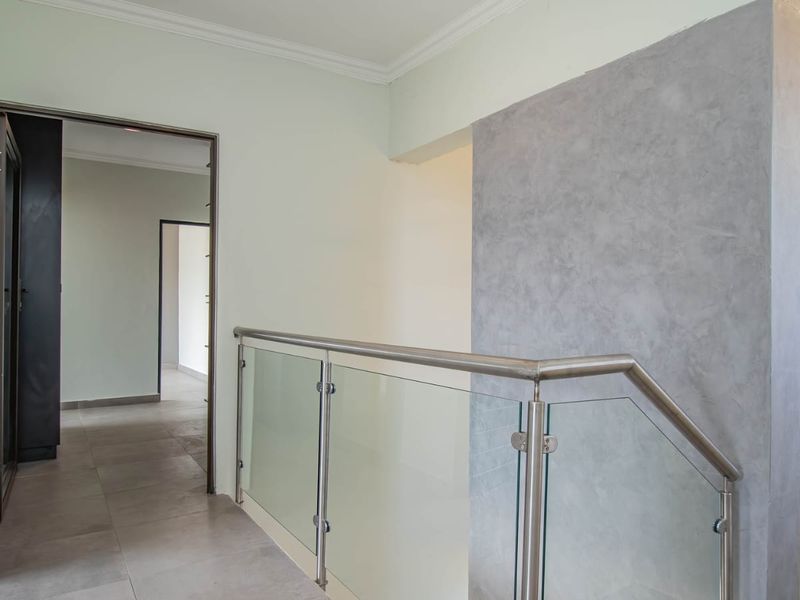 RENTAL HOUSE IN LA CAMARGUE  COUNTRY ESTATE - Photo 8