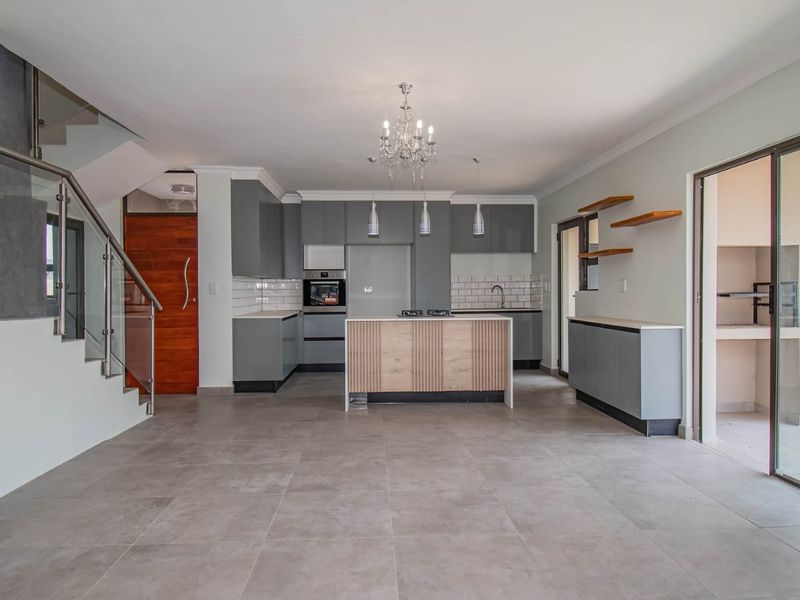 RENTAL HOUSE IN LA CAMARGUE  COUNTRY ESTATE - Photo 7