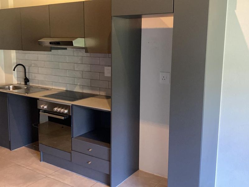 1 bedroom and 1 bathroom available for rental! - Photo 3