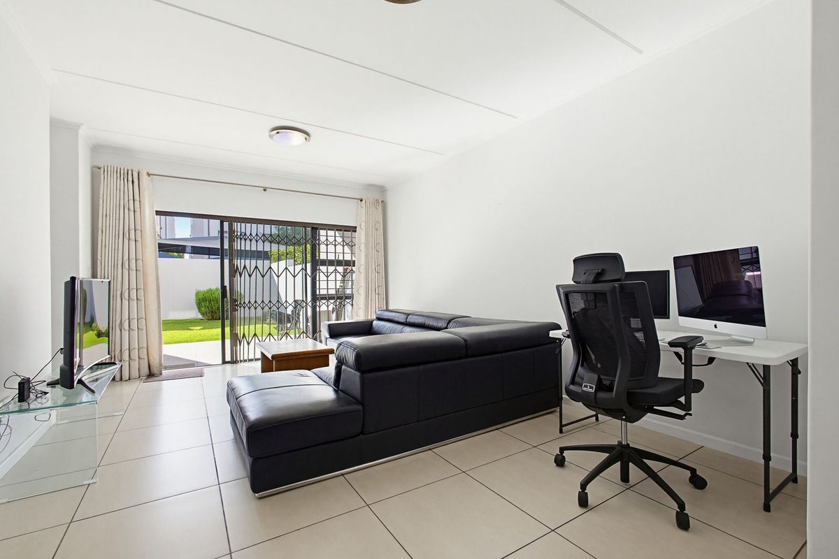 pacious 3-Bedroom Apartment in a Secure Lifestyle Estate – Ideal for Corporate Accommodation - Photo 5