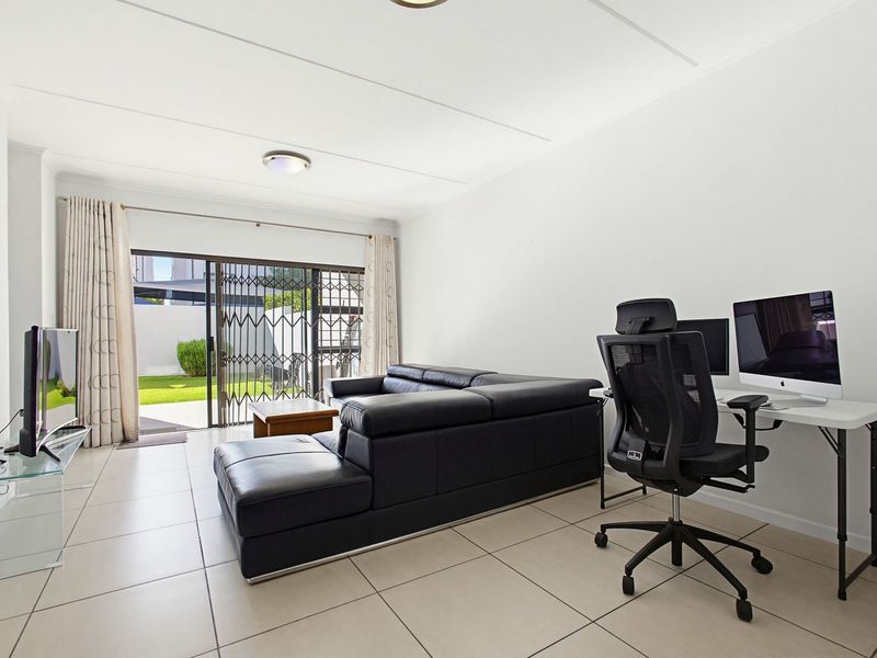 pacious 3-Bedroom Apartment in a Secure Lifestyle Estate – Ideal for Corporate Accommodation - Photo 5