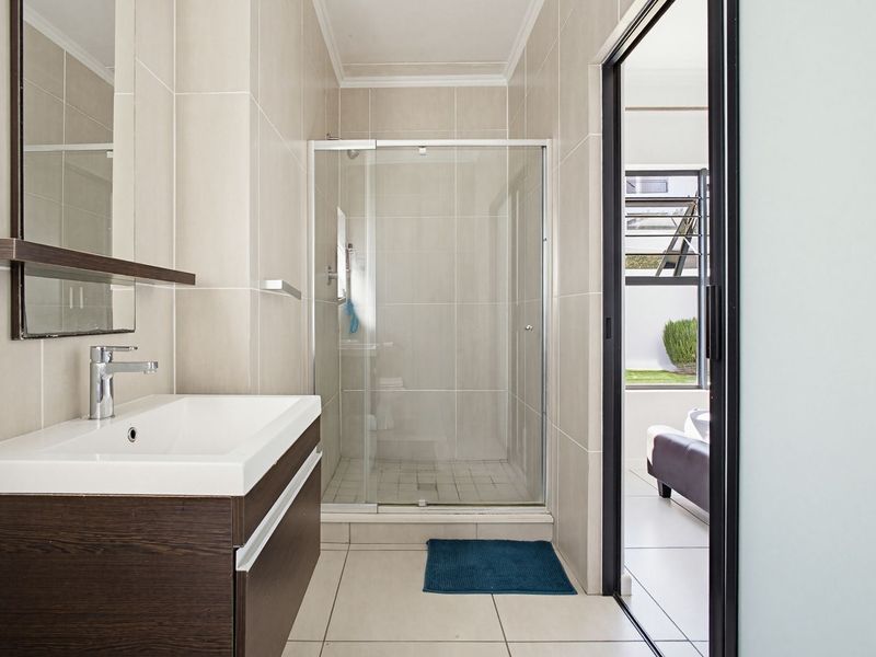 pacious 3-Bedroom Apartment in a Secure Lifestyle Estate – Ideal for Corporate Accommodation - Photo 9