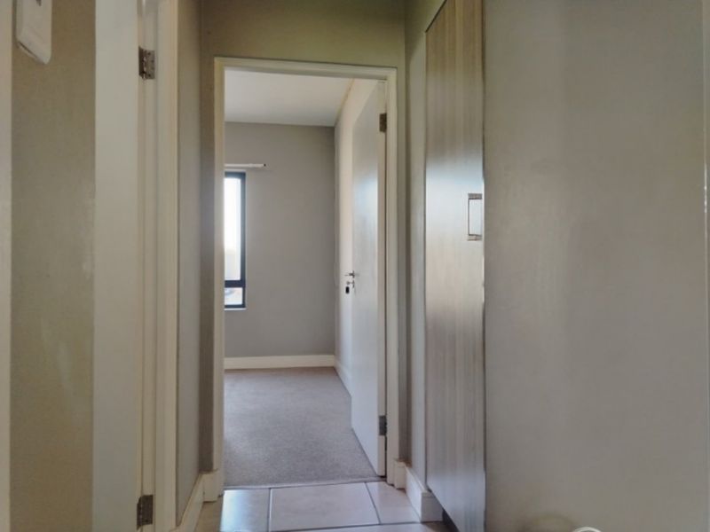 Unlock High-Yield Luxury: Airbnb-Friendly Executive Living at The Cube! - Photo 8