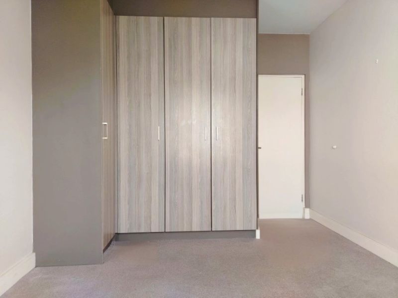 Unlock High-Yield Luxury: Airbnb-Friendly Executive Living at The Cube! - Photo 7