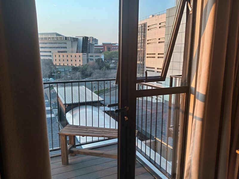 Fully Furnished, North-Facing 1-Bedroom at BlackBrick Sandton 2 - Photo 8