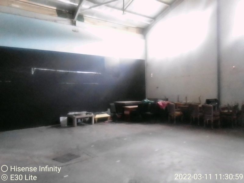 256 SQUARE METERS COMMERCIAL BUSINESS PROPERTY FOR RENTAL - Photo 6