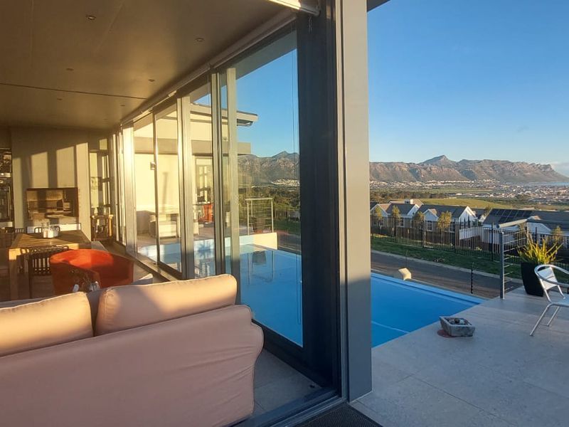 Spectacular Fairhaven Retreat, 2 Bedrooms - Photo 7