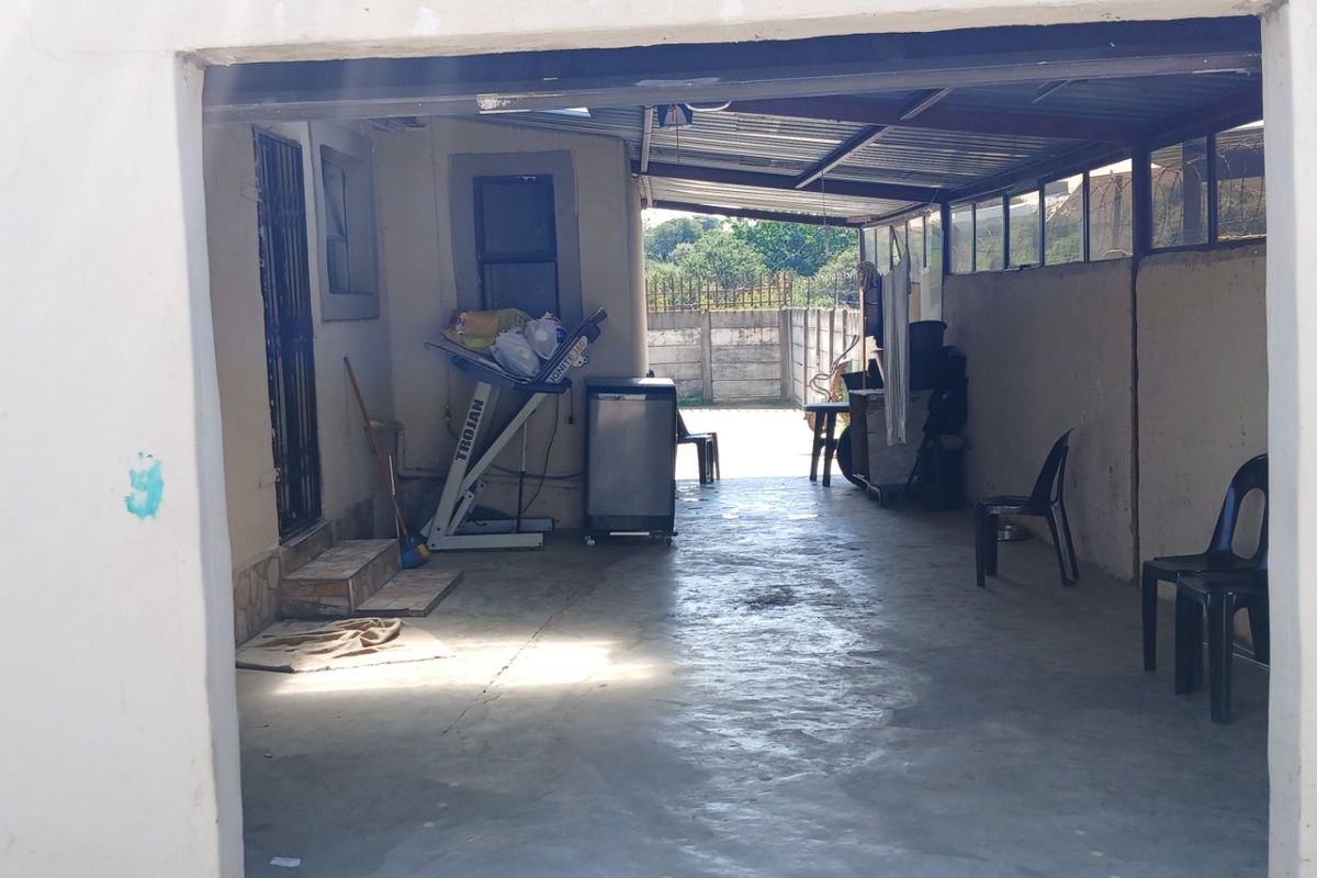 3 Bedroom house for sale - Photo 4