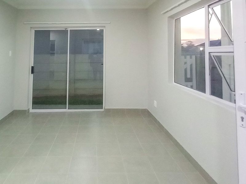 To Rent - Brand-New 2-Bedroom Townhouse – Modern Living at Its Best - Photo 7