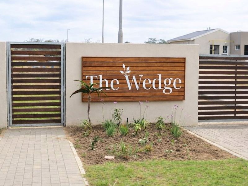 To Rent - Brand-New 2-Bedroom Townhouse – Modern Living at Its Best - Photo 1